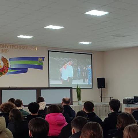 РЫБНИЦКИМ ШКОЛЬНИКАМ О ПРЕИМУЩЕСТВАХ ОБУЧЕНИЯ В ТЮИ