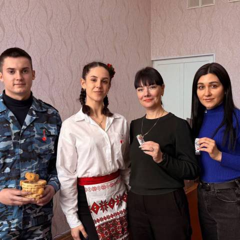 ПОЗДРАВИЛИ С ВЕСНОЙ